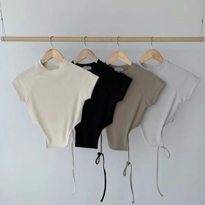 ストラップ付きショート丈リブトップス 9000851