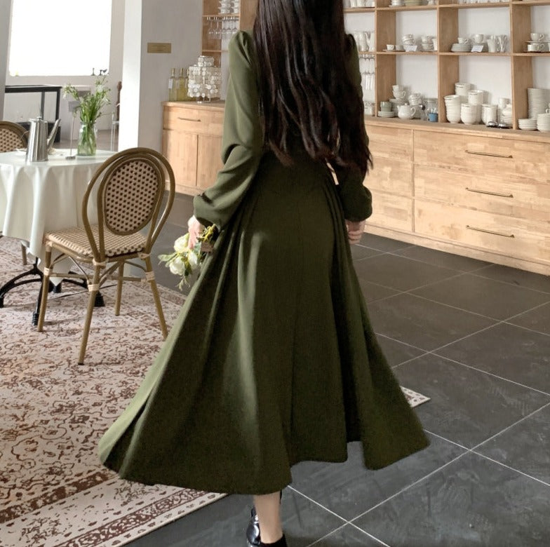 スクウェアカラータックワンピース 0000810