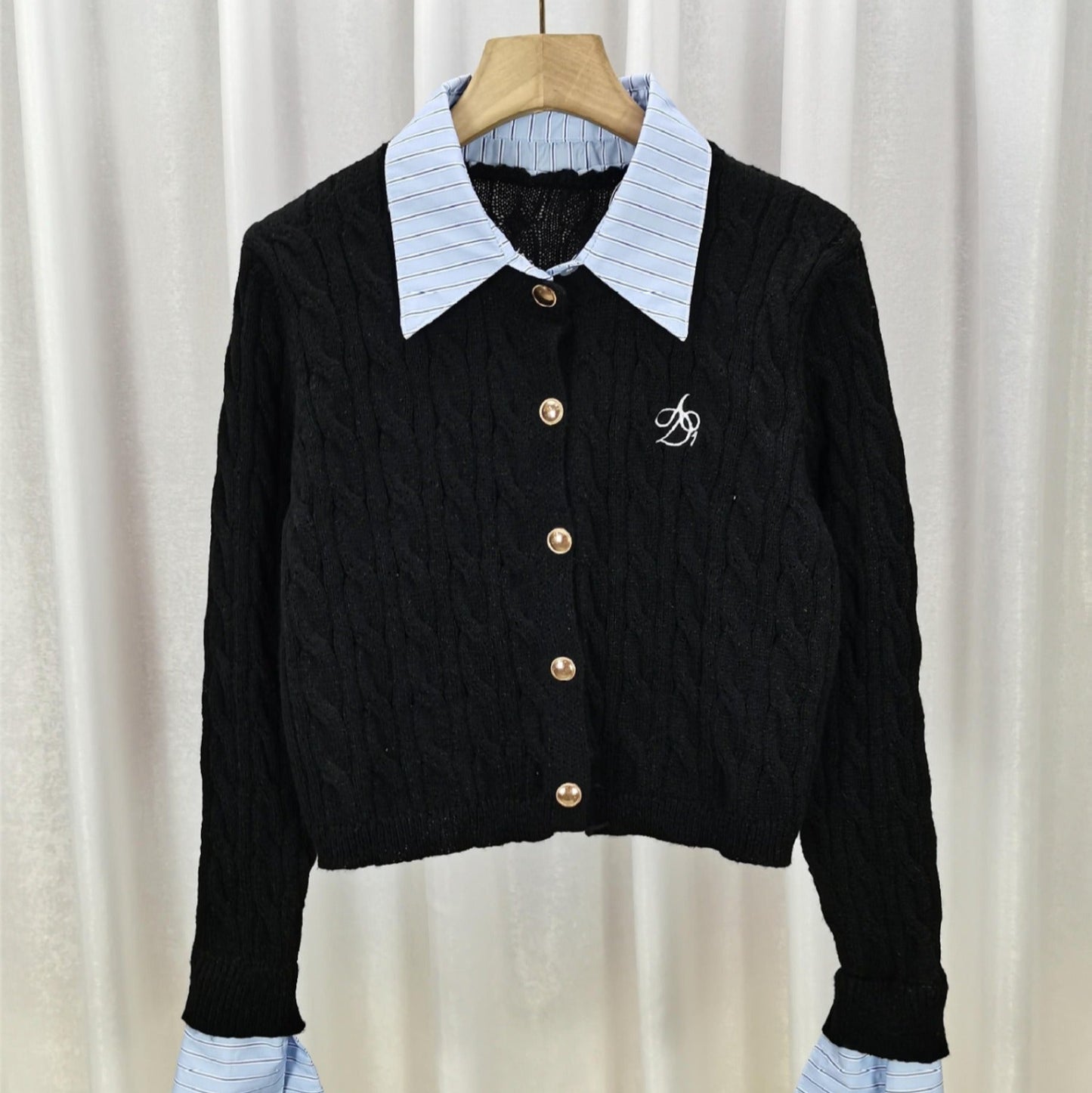 刺繍入りカーディガントップス 9001232